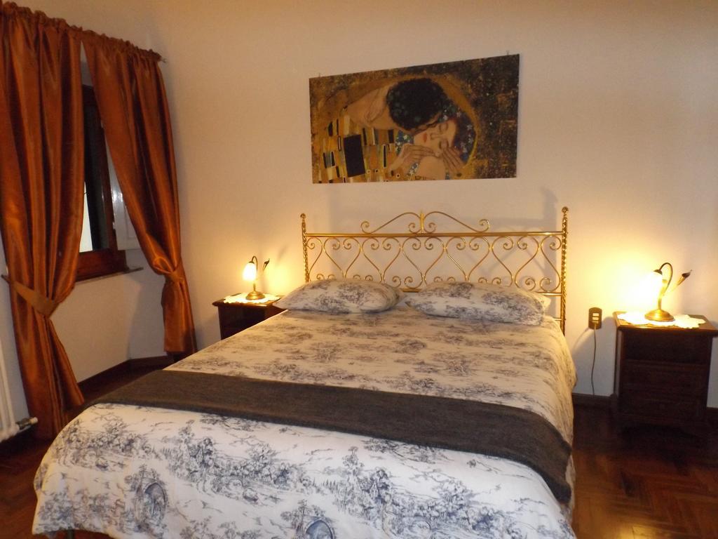 Casa Vacanze Le Piagge Di Scappini Simona Montelupo Fiorentino Værelse billede