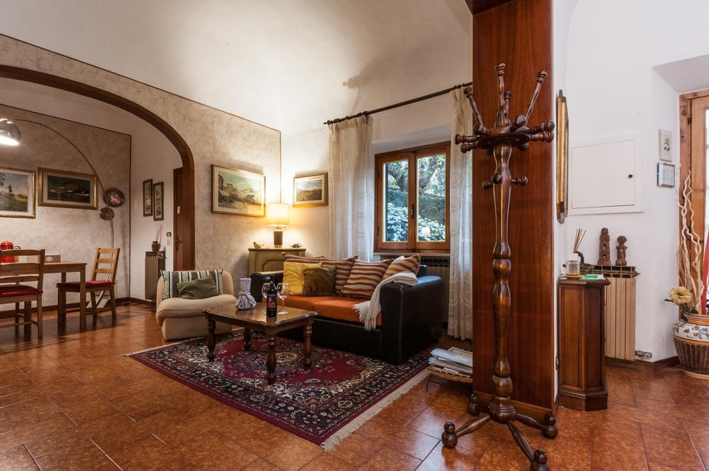 Casa Vacanze Le Piagge Di Scappini Simona Montelupo Fiorentino Eksteriør billede
