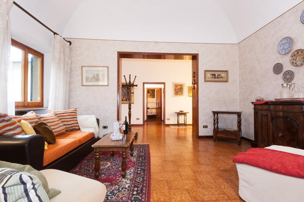 Casa Vacanze Le Piagge Di Scappini Simona Montelupo Fiorentino Eksteriør billede
